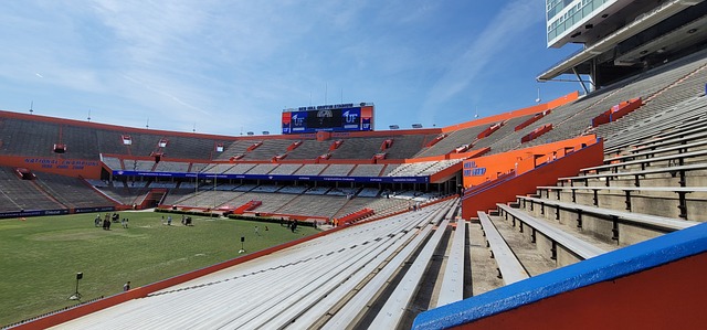 同时剥离了 同时剥离了